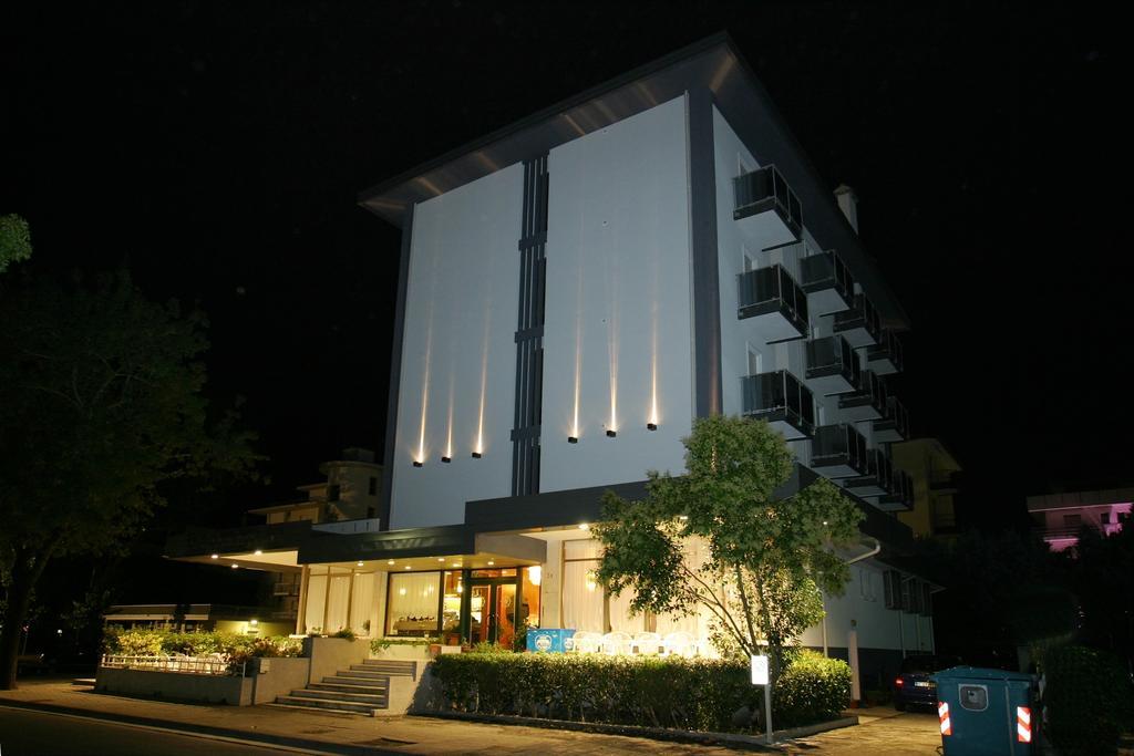Hotel Domingo Lido di Jesolo Luaran gambar